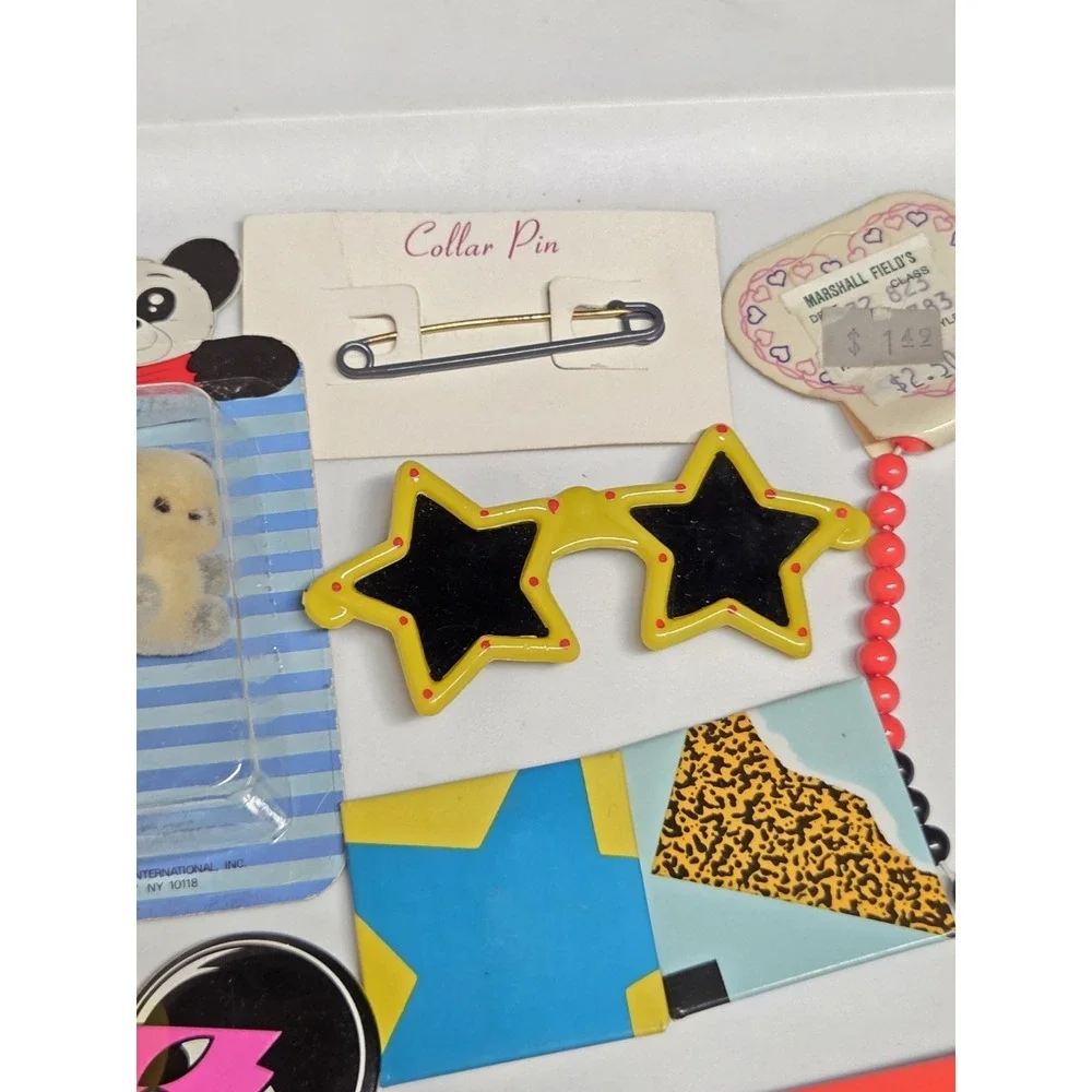 Vintage 80s 90s Pins Lot Flocked Teddy Bears HAS Novelties Squares Star Glasses